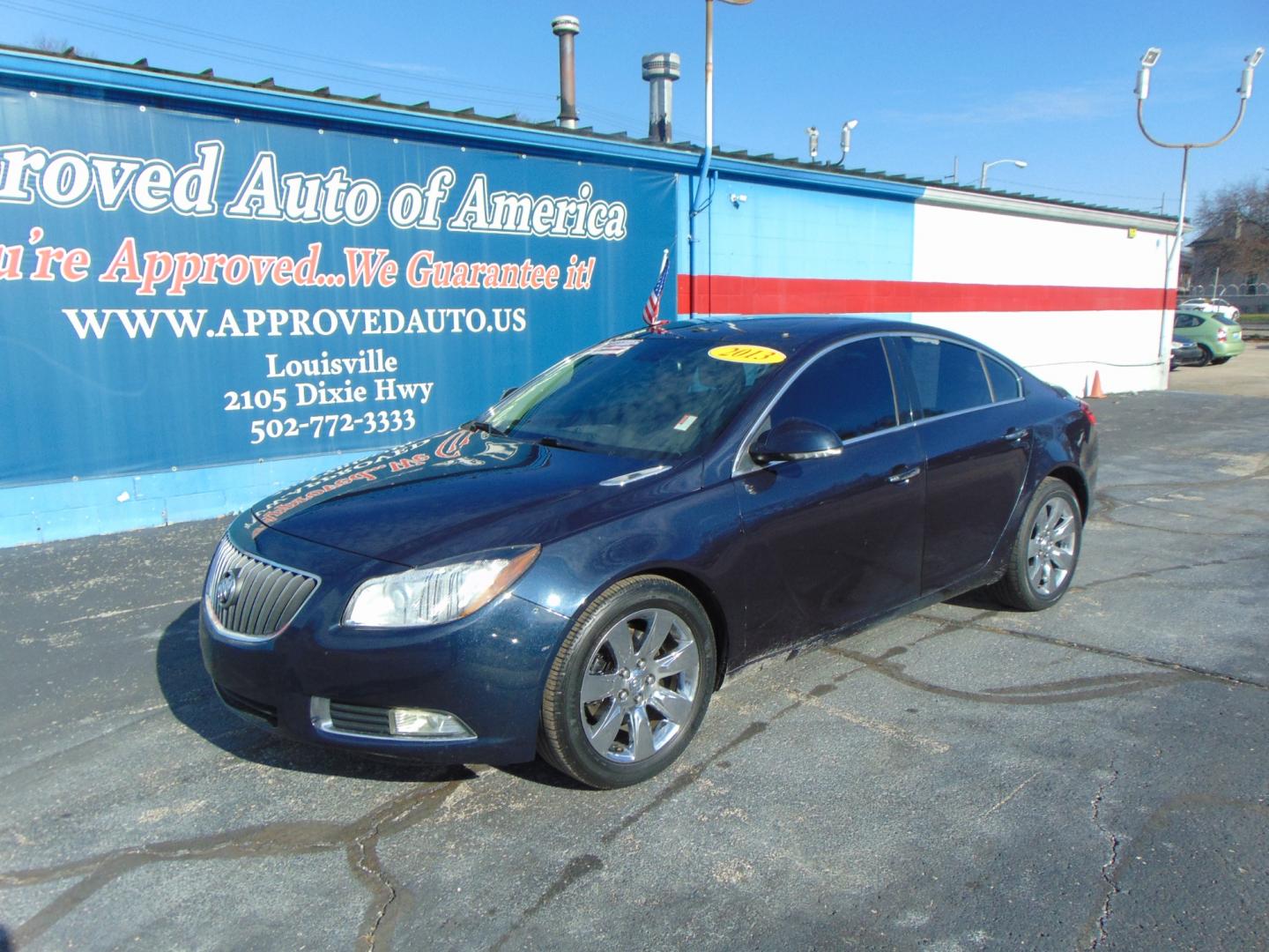 2003 White Toyota Avalon (4T1BF28B43U) , located at 2105 Dixie Hwy, Louisville, KY, 40210, (502) 772-3333, 38.220932, -85.795441 - Photo#2